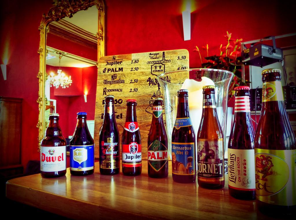 Hostal Lybeer *